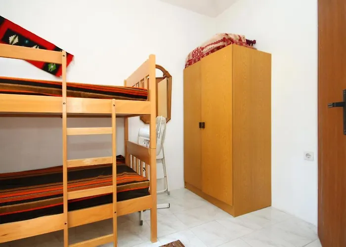 Appartement By The Sea Businci, Ciovo - 9450